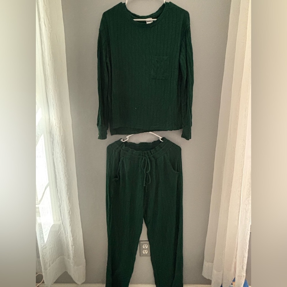 Pajama set (pants are size L and top is size M)